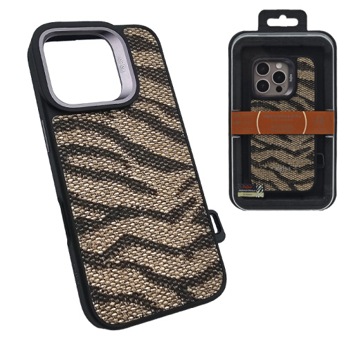 Чехол-крышка #84 kajsa glamorous wild iii для iphone 16 pro max w2